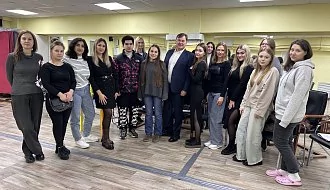 Инвестиции в качество сервиса: сеть клиник «Альтамед+» провела тренинг для сотрудников